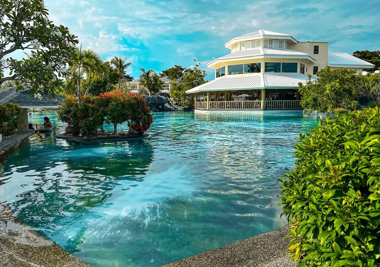 Plantation Bay Resort And Spa Lapu-Lapu City Exterior foto